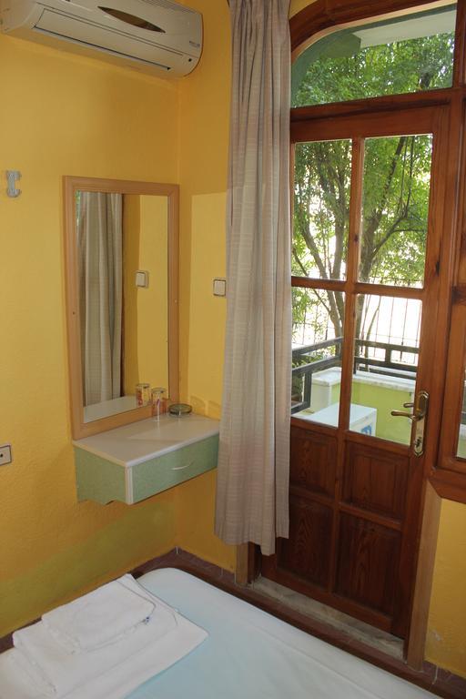 Flora Hotel Koycegiz  Стая снимка